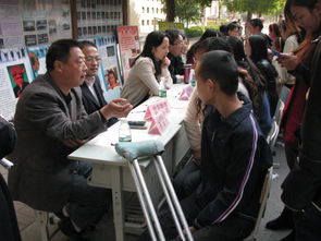 濱湖網(wǎng)校舉辦雪浪片區(qū)大型公益教育咨詢服務(wù)活動(dòng)，助力優(yōu)質(zhì)教育資源共享